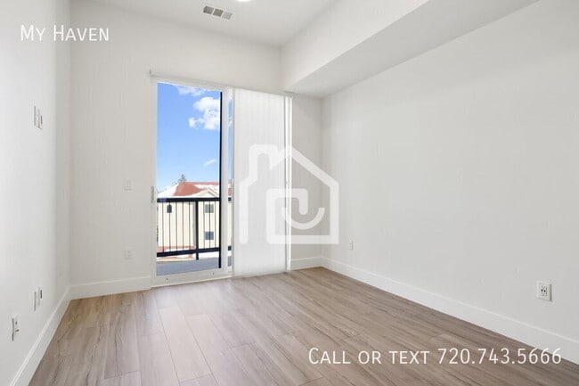 Building Photo - 2876 W 53rd Ave