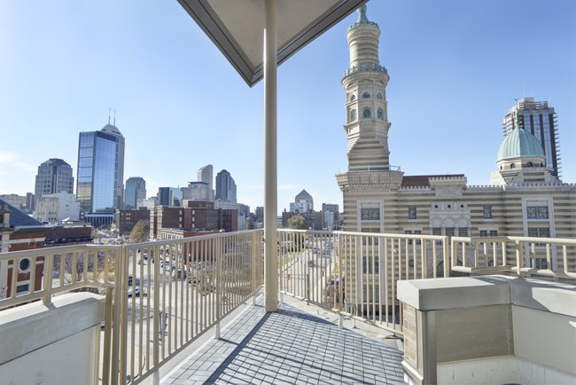 Park Ave Balcony View - Millikan (Barton Block)
