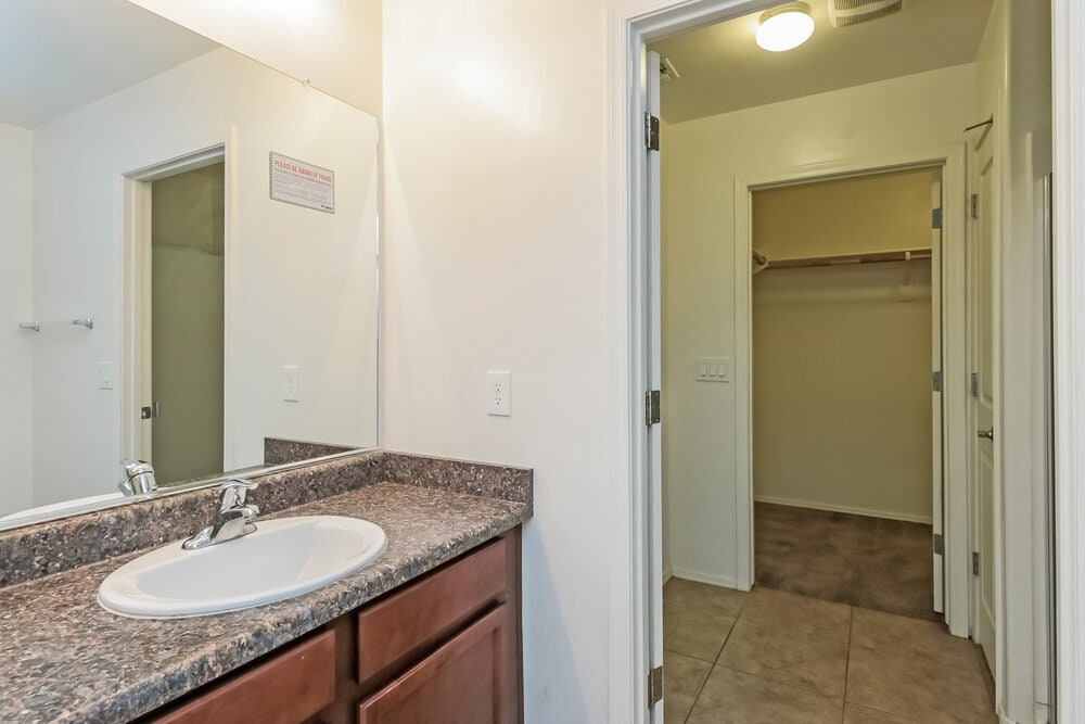 Building Photo - 18362 S Avenida Arroyo Seco
