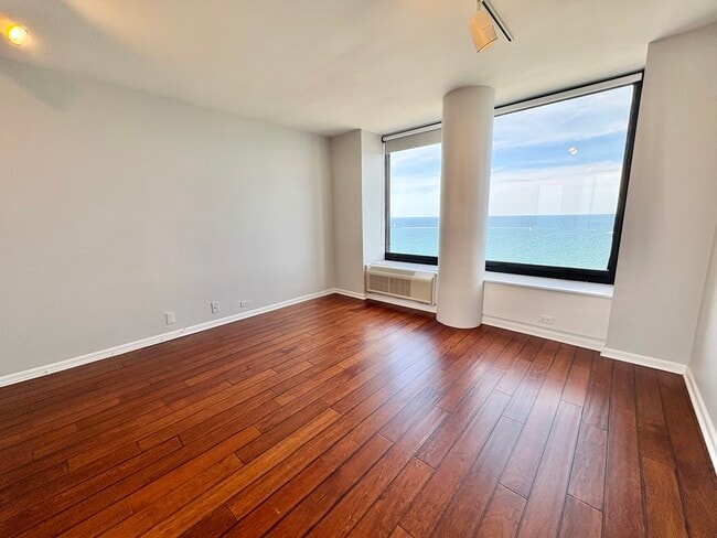 Building Photo - 155 N Harbor Dr
