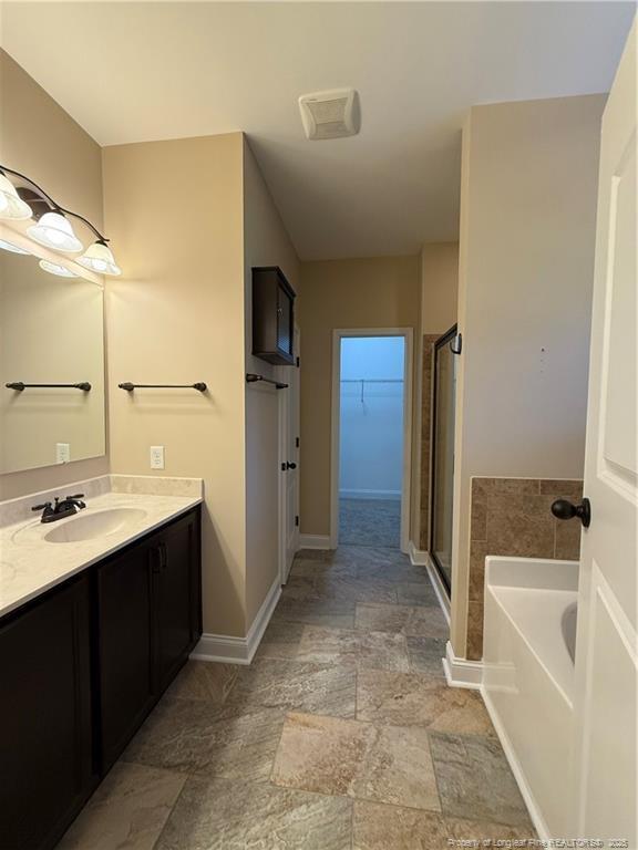 Building Photo - 495 Rolling Pines Dr