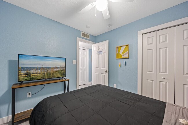 Building Photo - 224 E Grant Ave