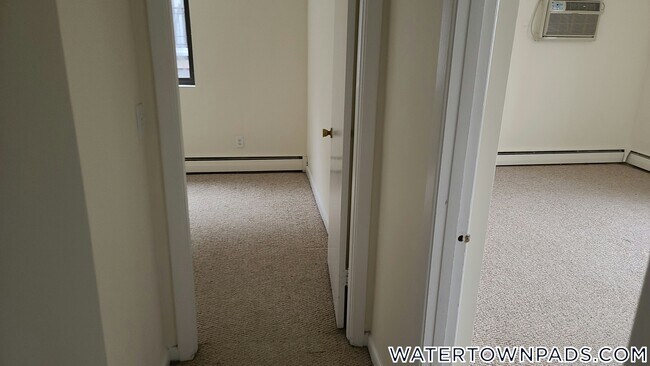 Building Photo - 245 Main St