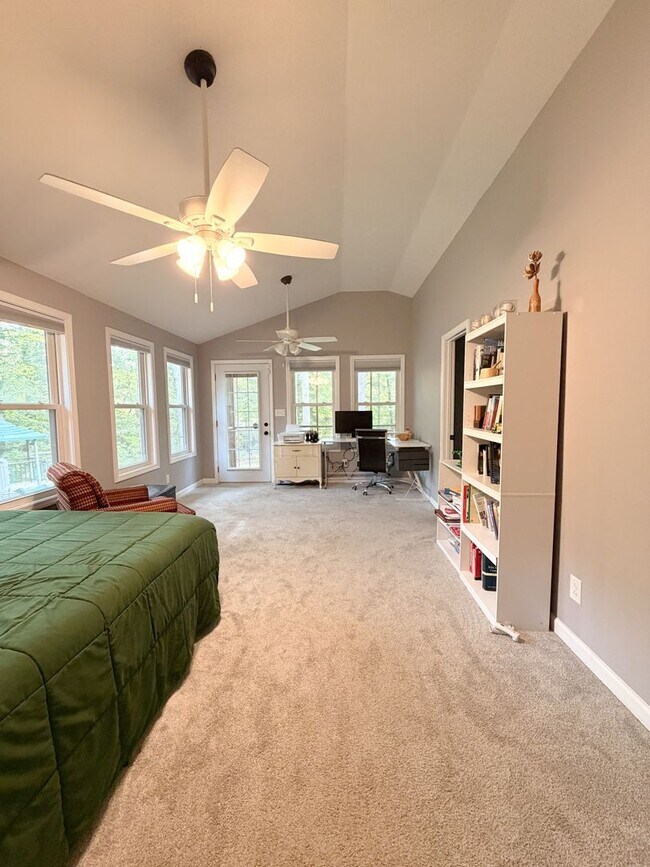 Building Photo - Coming Soon!