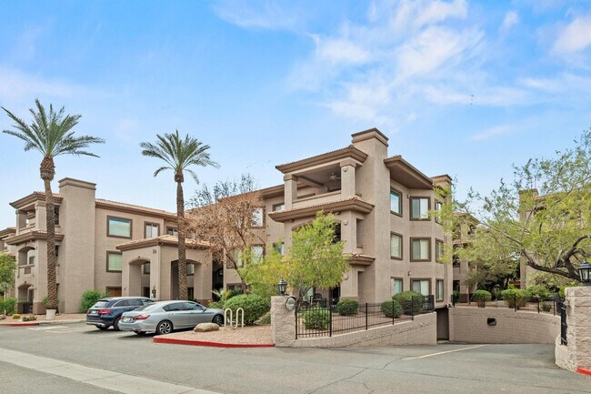 Building Photo - 14000 N 94th St