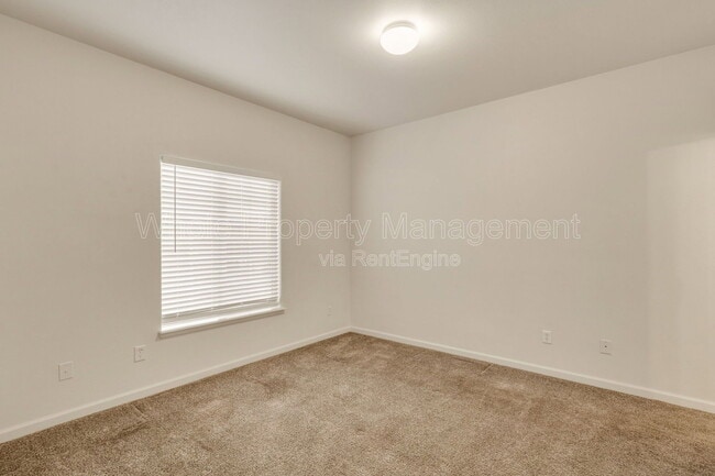 Building Photo - 5340 Raritan St
