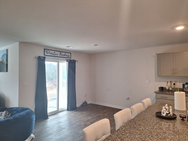 Building Photo - MOVE IN SPECIAL - Spacious Four Bedroom Ho...