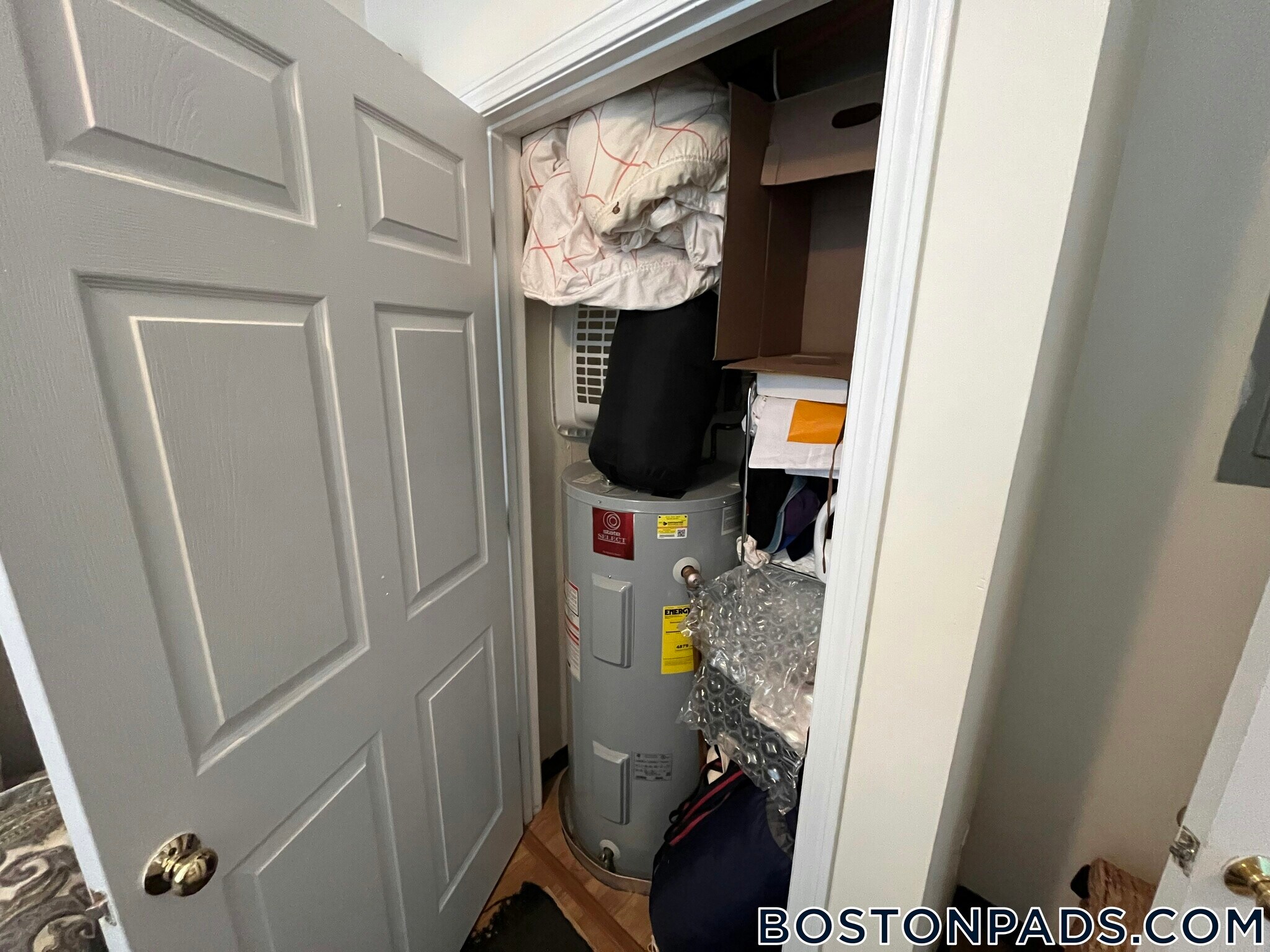 Building Photo - 81 Essex St