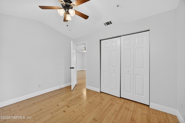 Building Photo - 13810 Sutton Park Dr N