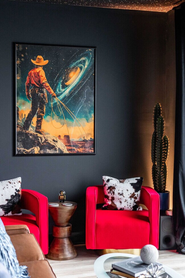 Building Photo - 245 Hermitage Ave