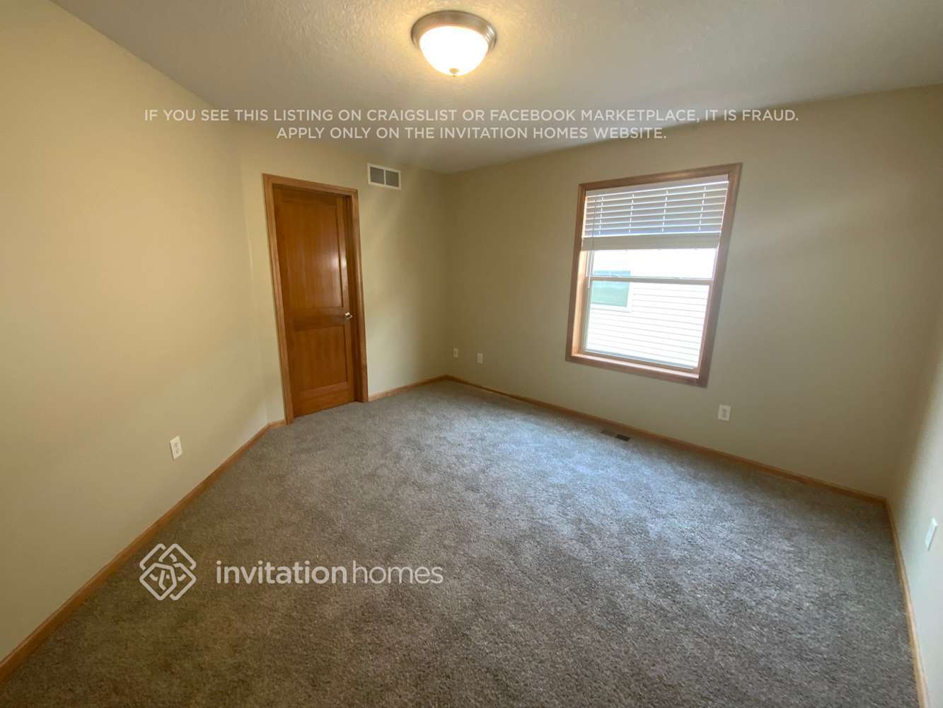 Building Photo - 3038 Walden Dr