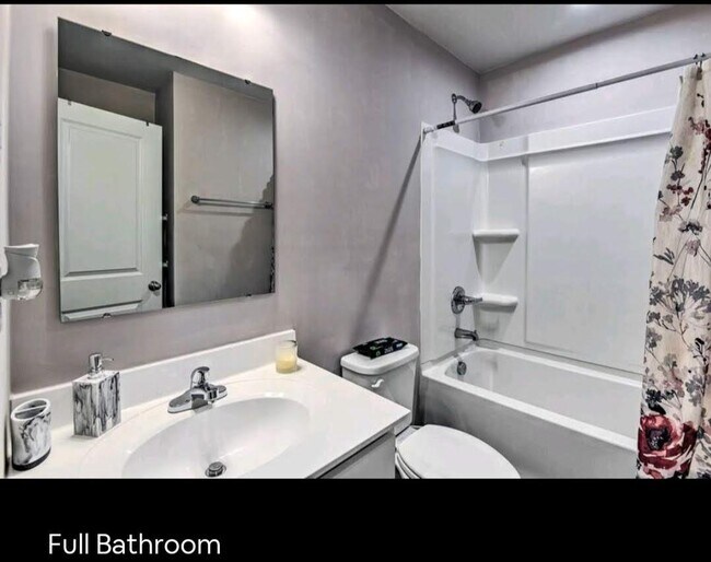 Building Photo - 1261 Havenbrook Dr