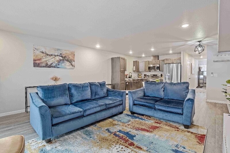 Building Photo - 7862 Phaedra Ln