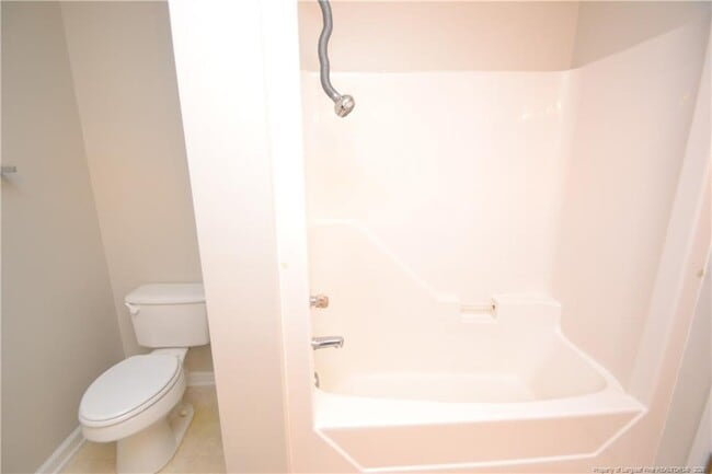 Building Photo - 1914 Sterling Hill Dr