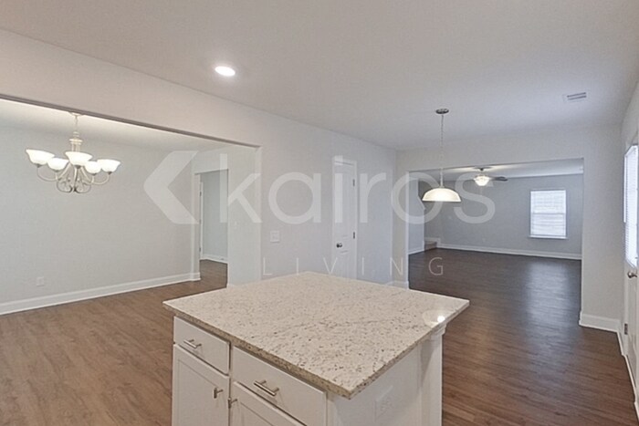 Building Photo - 103 Western Red Cedar Dr