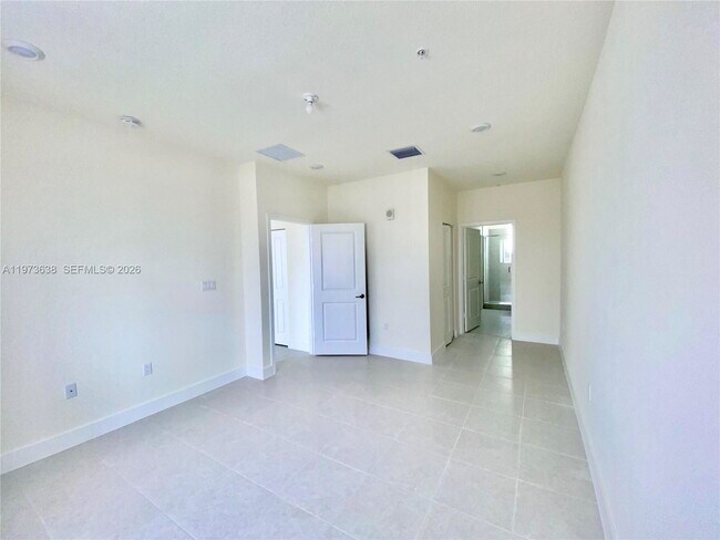 Building Photo - 6453 NW 102nd Path