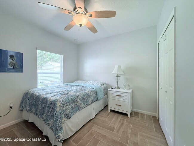 Building Photo - 5342 Radiance Ct