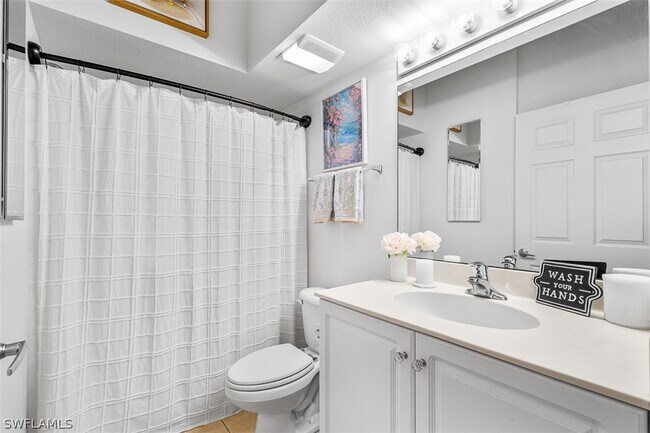 Building Photo - 26670 Rosewood Pointe Dr