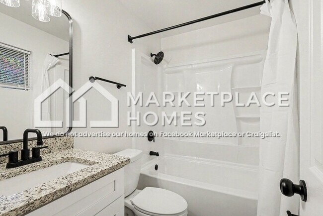 Building Photo - 3713 Stanford Cir