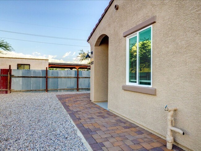 Building Photo - Brand new build, never before lived in! Ne...