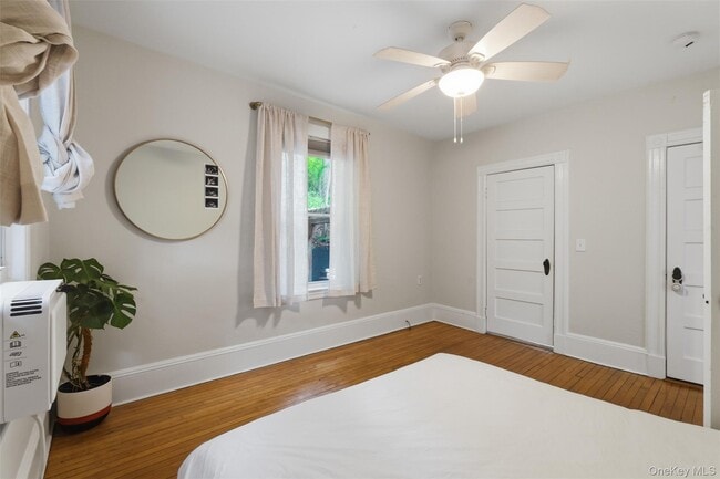 Building Photo - 988 US-9W