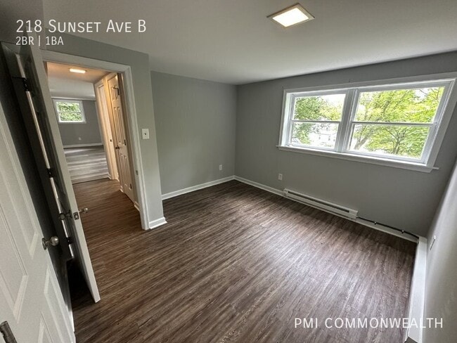 Building Photo - 218 Sunset Ave