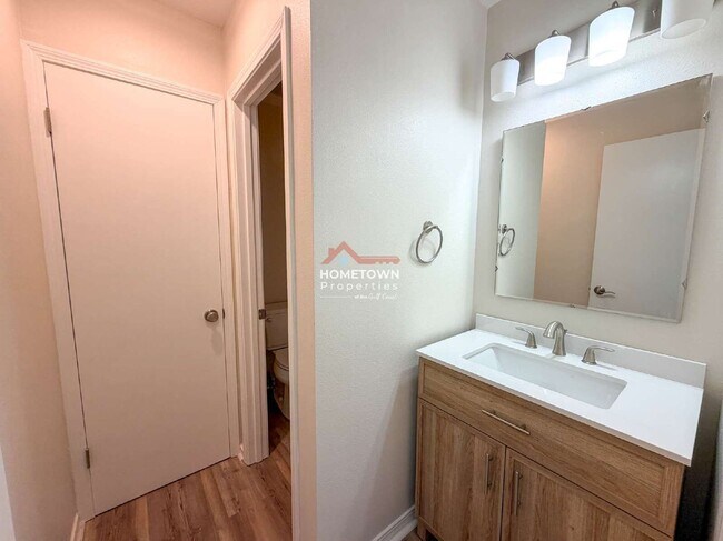 Building Photo - 4221 Brookside Dr