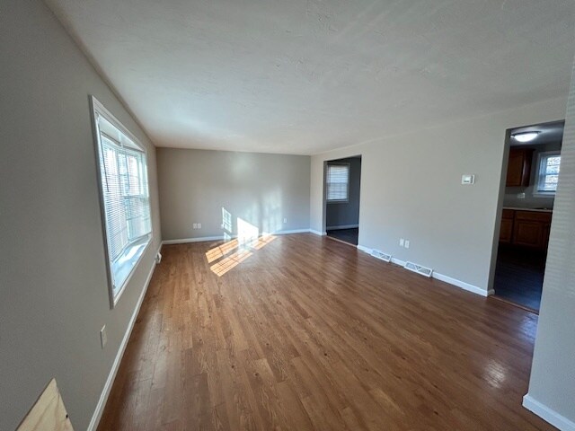 Building Photo - 85 Emmet St