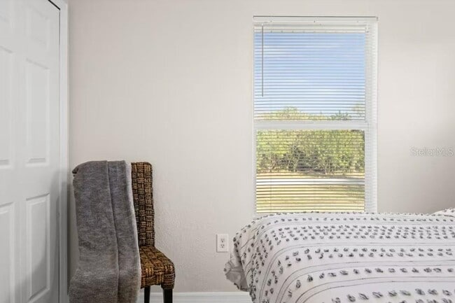 Building Photo - 2715 Lee St