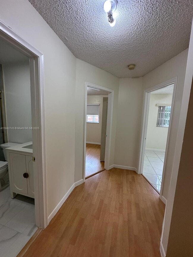 Building Photo - 2255 W 69th St