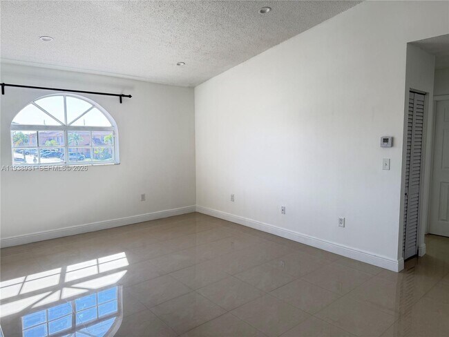 Building Photo - 3375 W 76th St