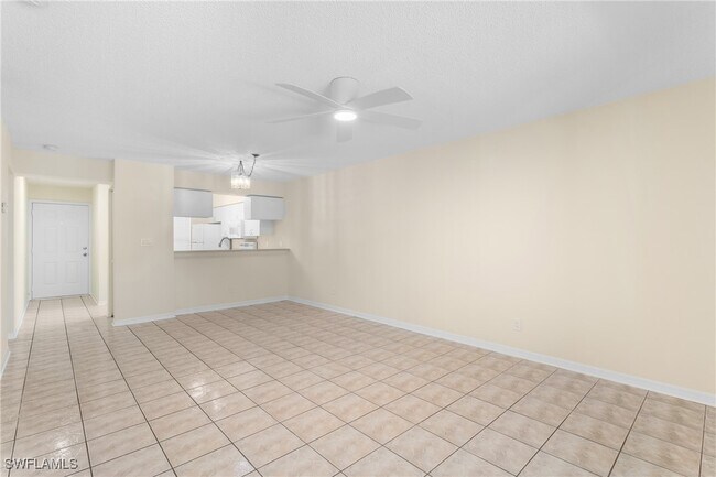 Building Photo - 251 Quail Forest Blvd