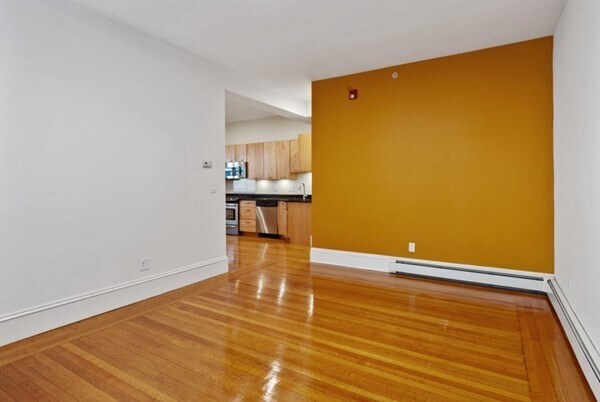 Building Photo - 1 Fayette St