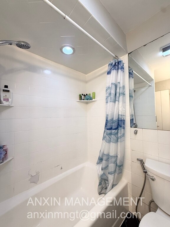 Building Photo - 71 Gardner St