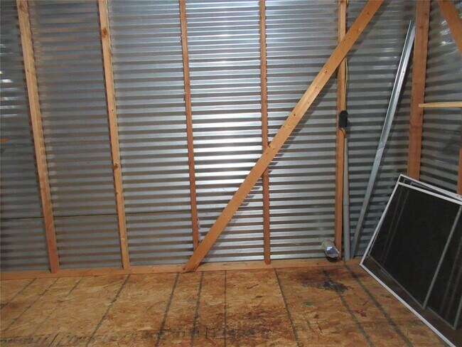 Building Photo - 10614 Deer Canyon Rd