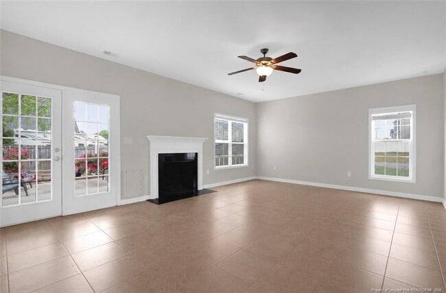 Building Photo - 1500 Seabiscuit Dr