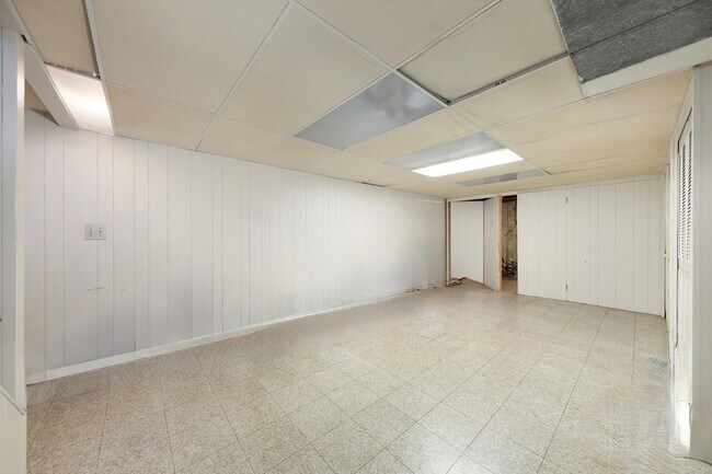 Building Photo - 1236 Hercules Ln