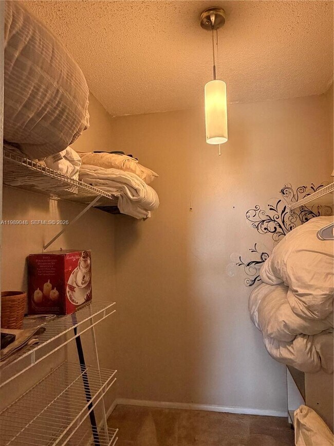 Building Photo - 16851 NE 23rd Ave