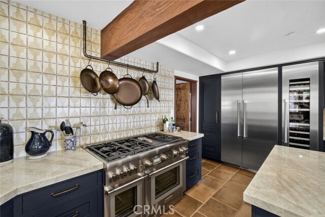 Building Photo - 545 Avenida Buenos Aires