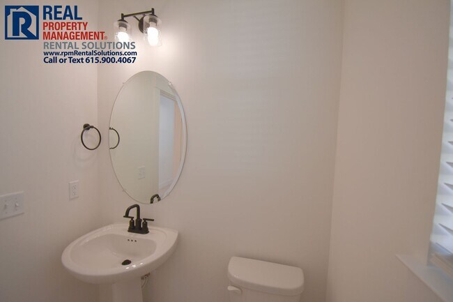 Building Photo - Gorgeous 3 bd home in Murfreesboro off of Veterans Pkwy. Loft and Office!