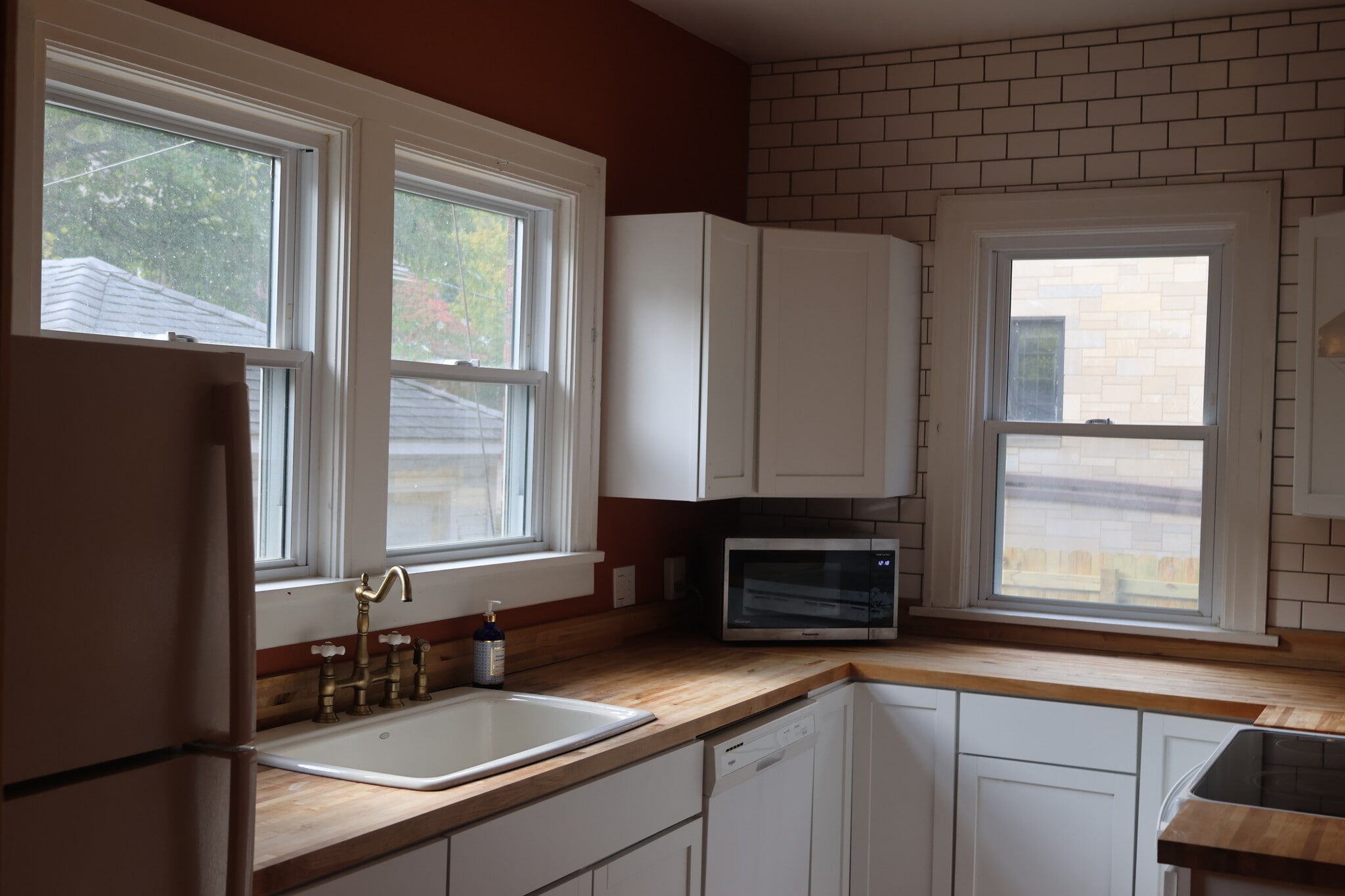 Kitchen - 711 W Ohio St