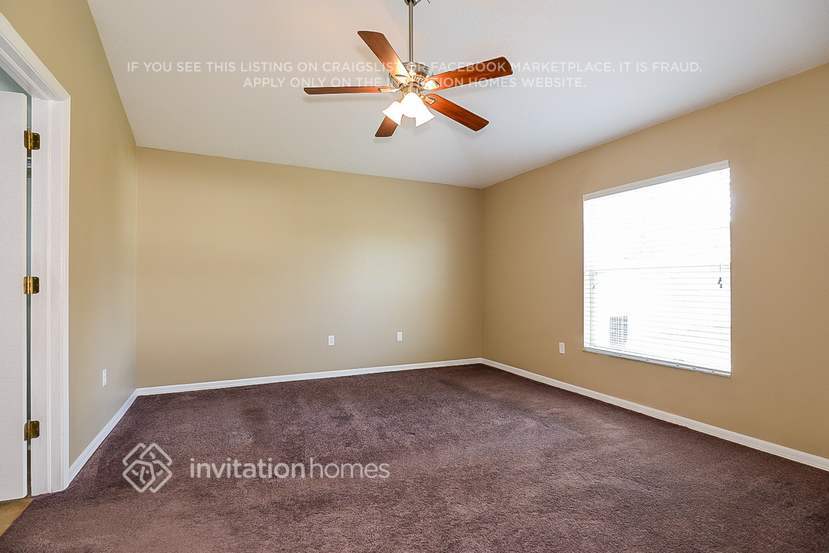 Building Photo - 7413 Pulteney Dr