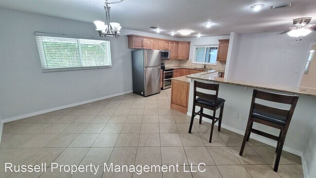 Building Photo - 3 br, 2 bath House - 6514 33rd Ave N