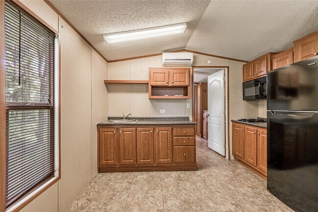 Building Photo - 25 Starlight Dr