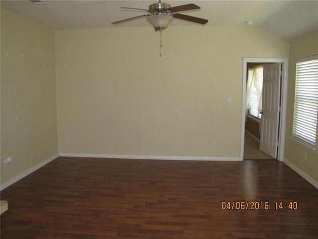 Building Photo - 4200 Ridgewood Rd