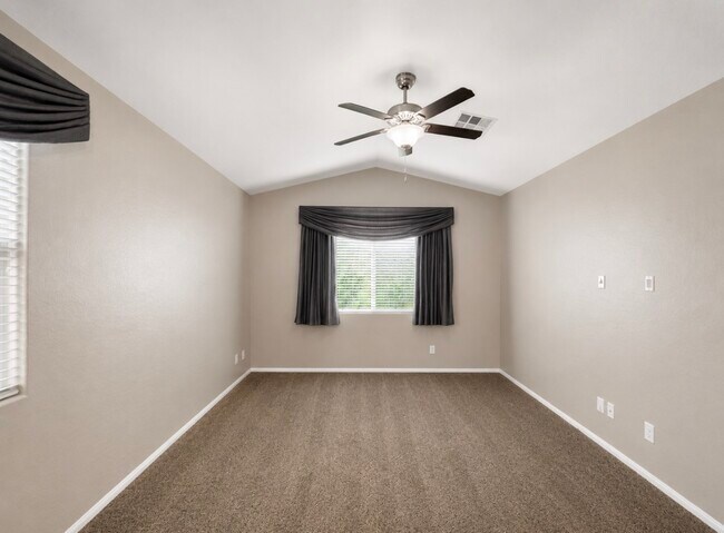 Building Photo - 6245 Hambledon Hill Rd