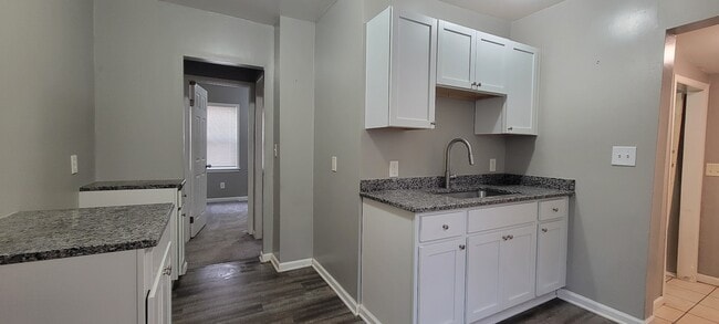 Building Photo - 8057 Meadow Ave