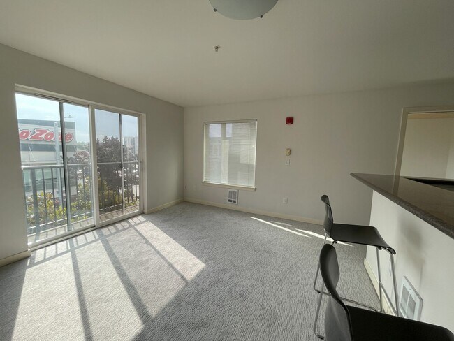Building Photo - 1Bd/1Ba Seattle Condo