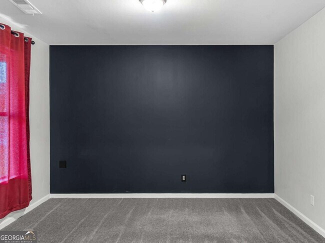 Building Photo - 2054 Maplewood Way