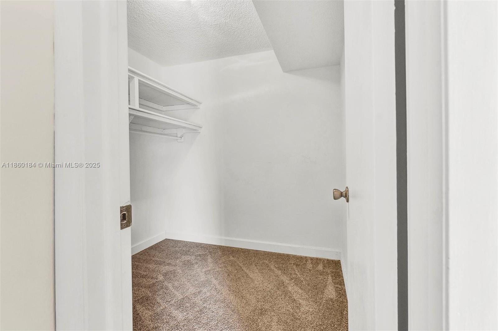 Building Photo - 2605 SW 73rd Way